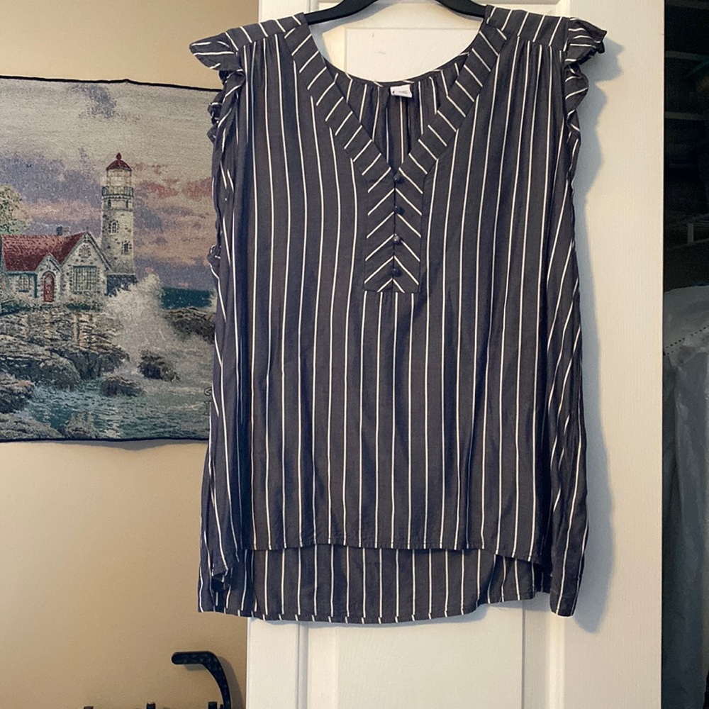 Old Navy Ruffle Sleeve Tank Top